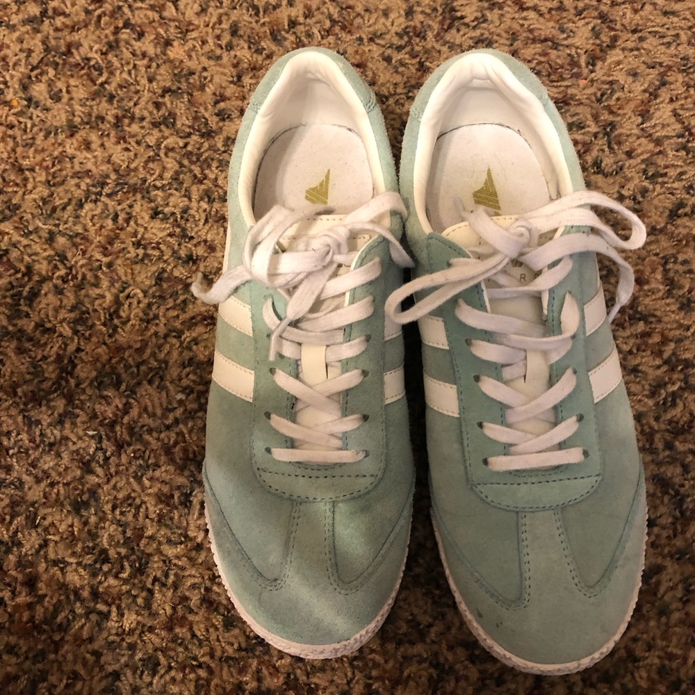 Gola sneakers